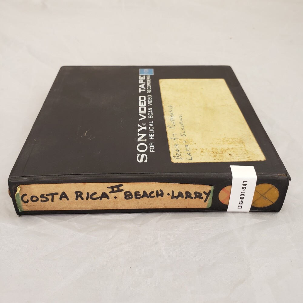 Costa Rica II. Beach. Larry