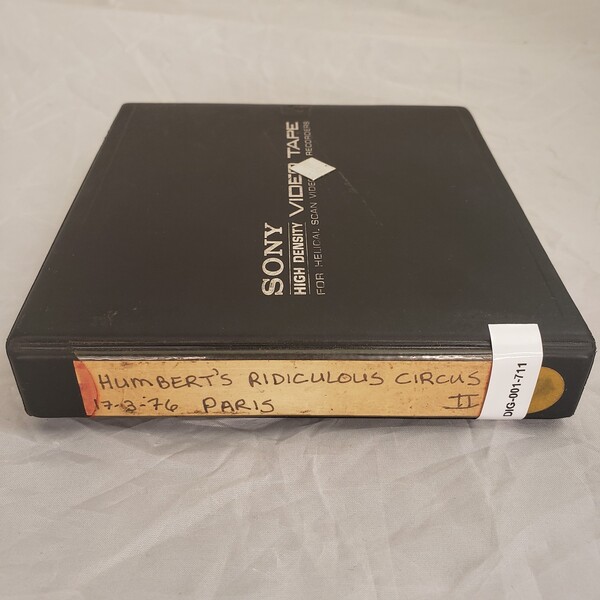 Humbert's Ridiculous Circus 
17-3-76 Paris II