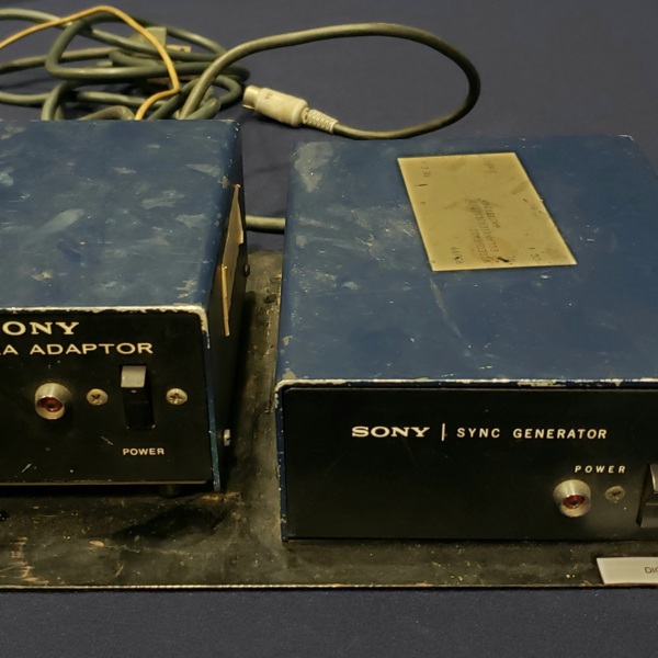 Sony Camera Adaptor / Sony Sync Generator
